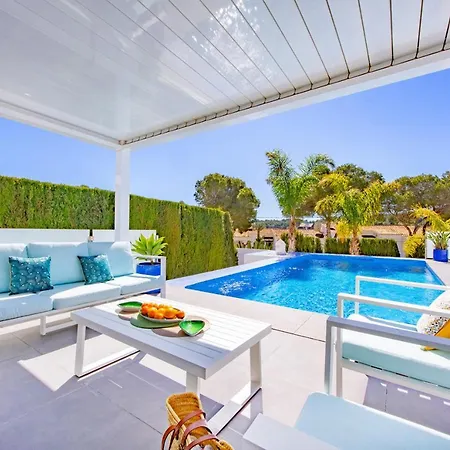 Nits - Plusholidays * Moraira