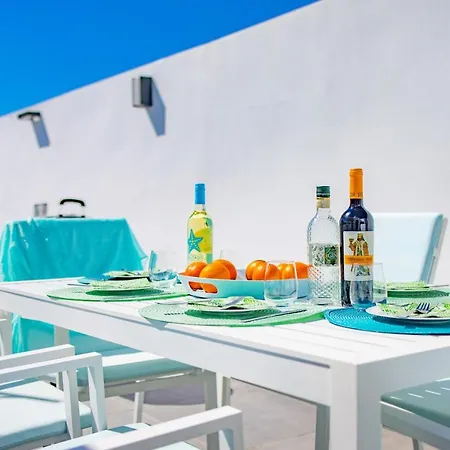 Nits - Plusholidays * Moraira