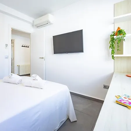 Nits - Plusholidays * Moraira