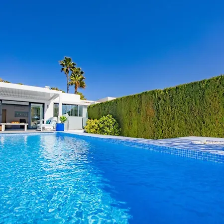 Vila Nits - Plusholidays