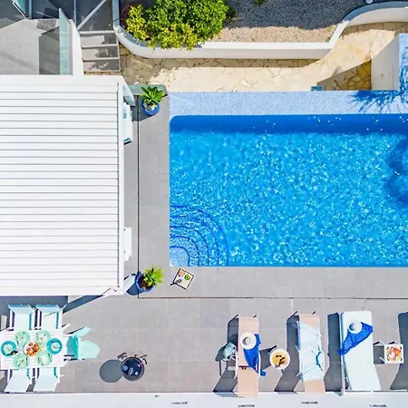 Nits - Plusholidays Villa Moraira