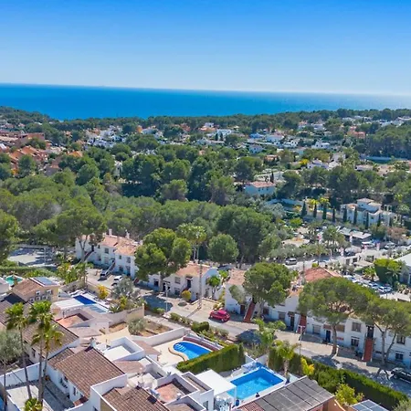Nits - Plusholidays Villa